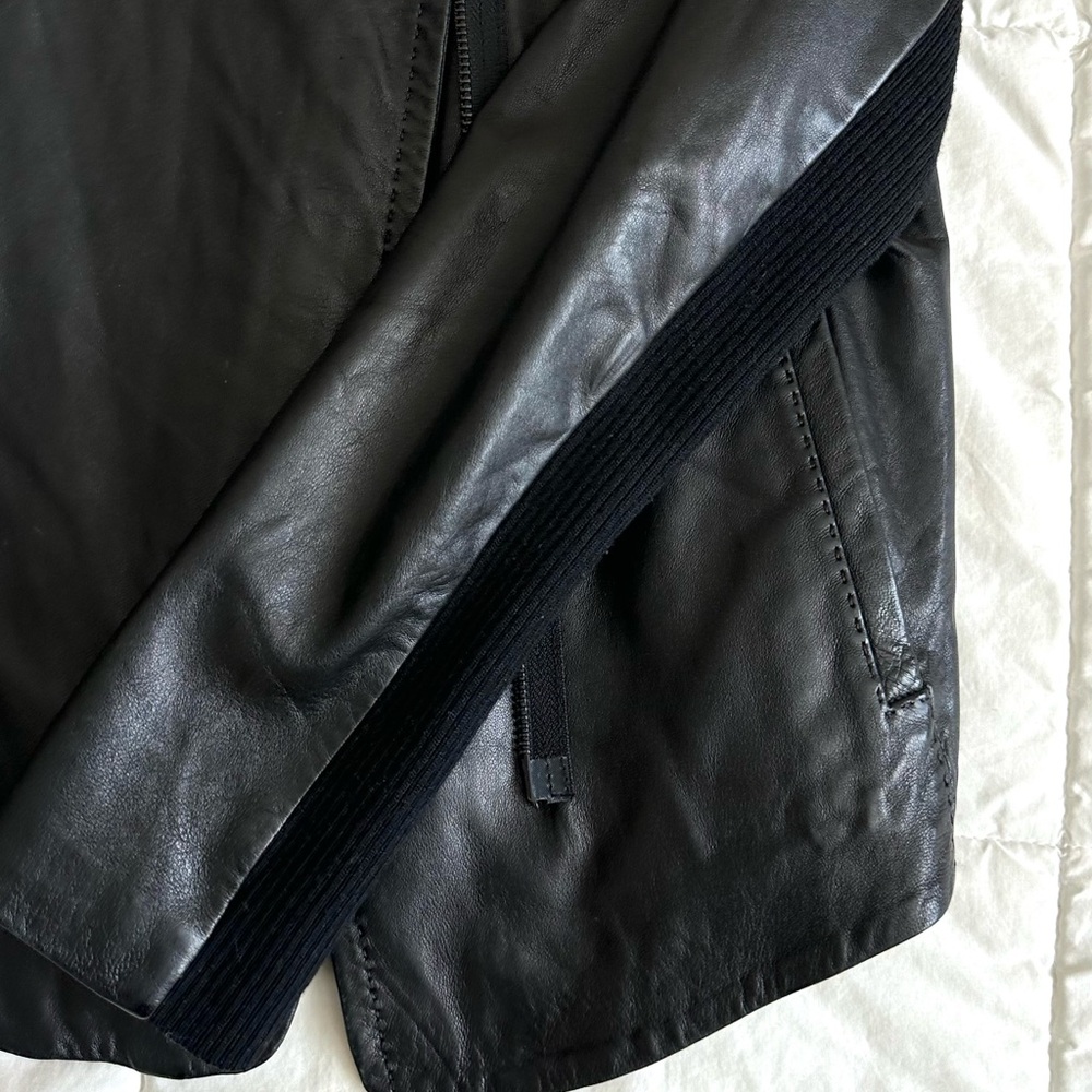 VINCE WOMEN’S LEATHER MOTO JACKET Asymmetrical Zip Fitted Size/M~ Orig. $1195 - Picture 7 of 13